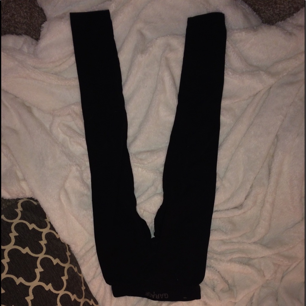 black leggings